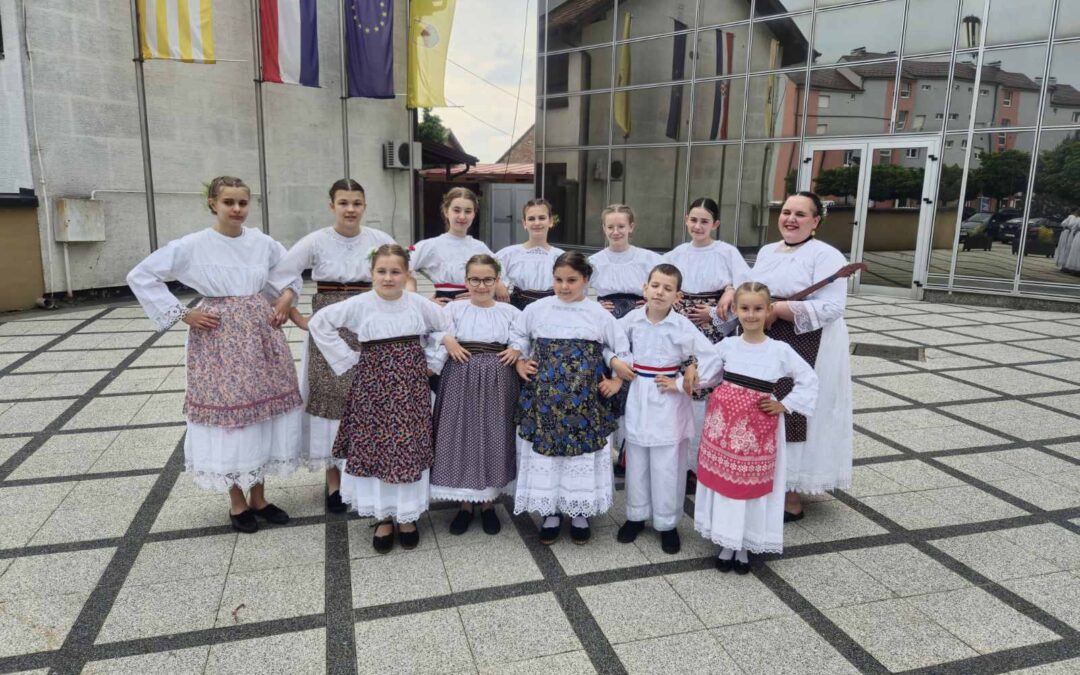 Nastup naše škole na Otočkom proljeću