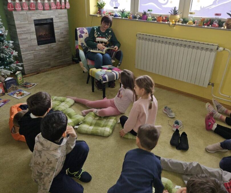 Božićna priča u školskoj knjižnici